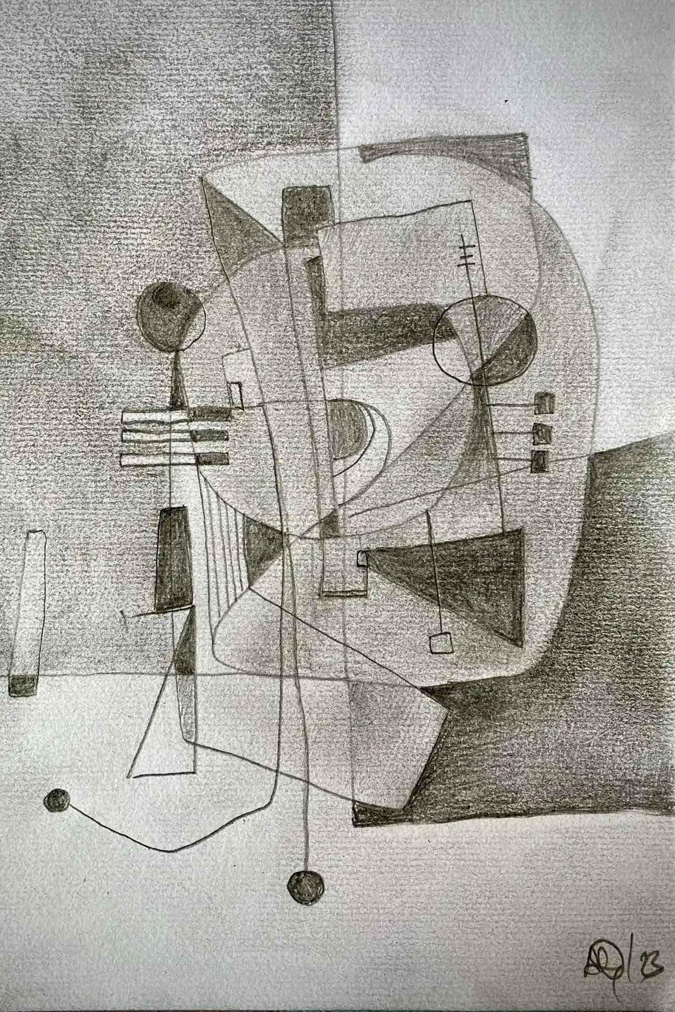 Dessin abstrait au fusain avec des formes géométriques qui se chevauchent, des formes circulaires et des éléments linéaires sur papier