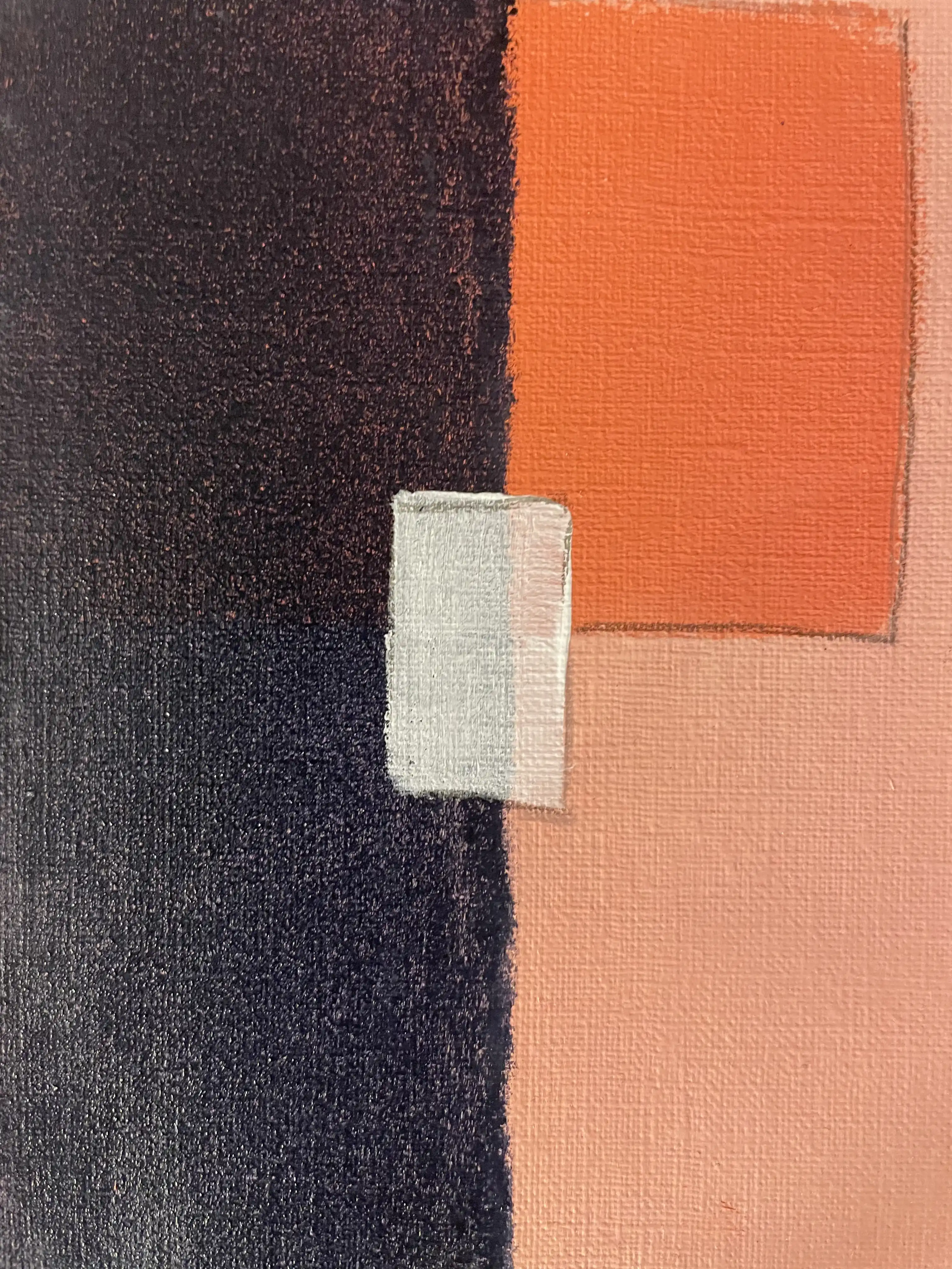 Peinture acrylique géométrique : sections gauche rouge-violet, droite orange avec petit rectangle blanc à l'intersection des couleurs