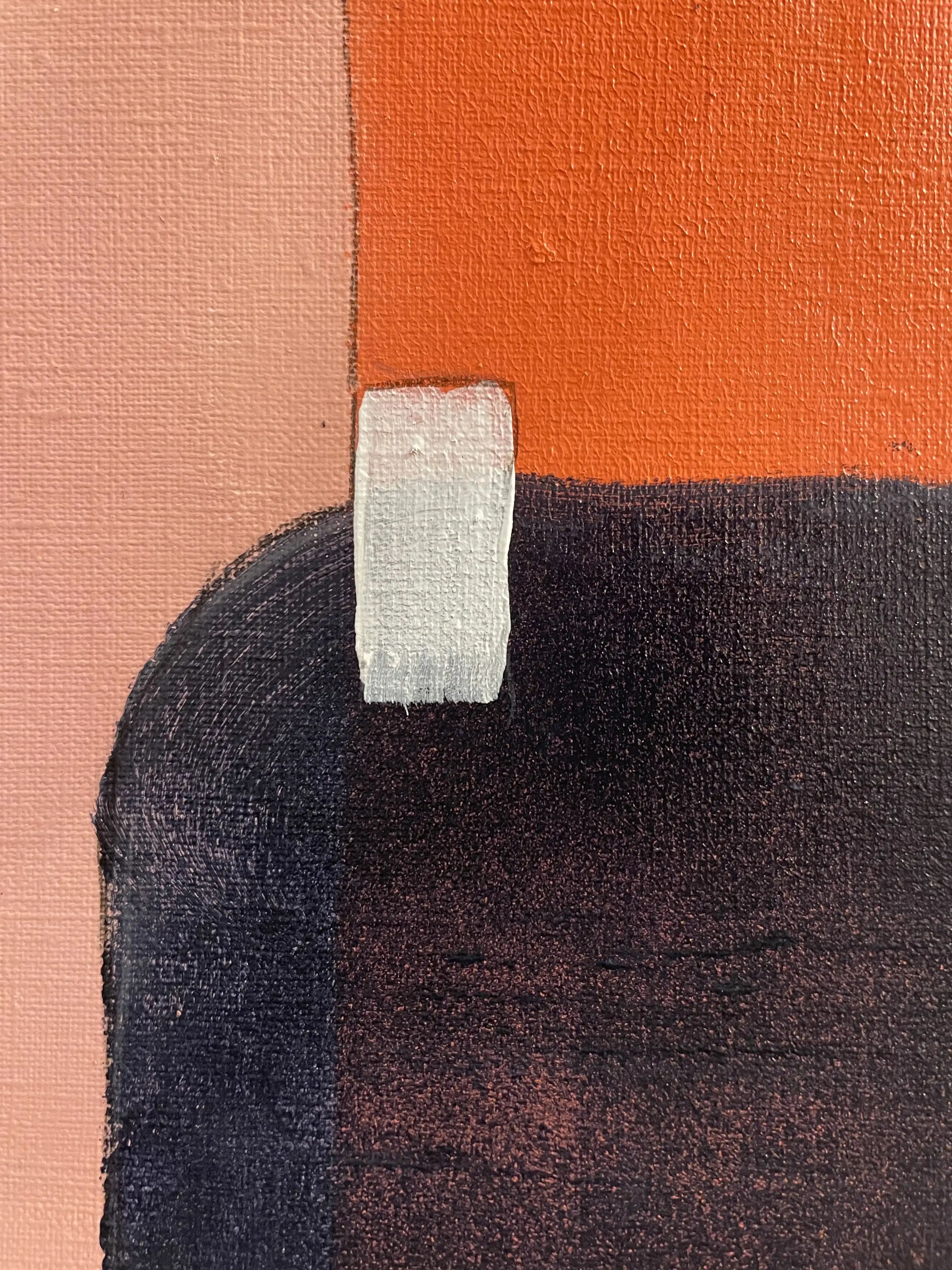 Peinture acrylique : formes géométriques orange avec zones rouge-violet et accents jaune pâle en composition structurée