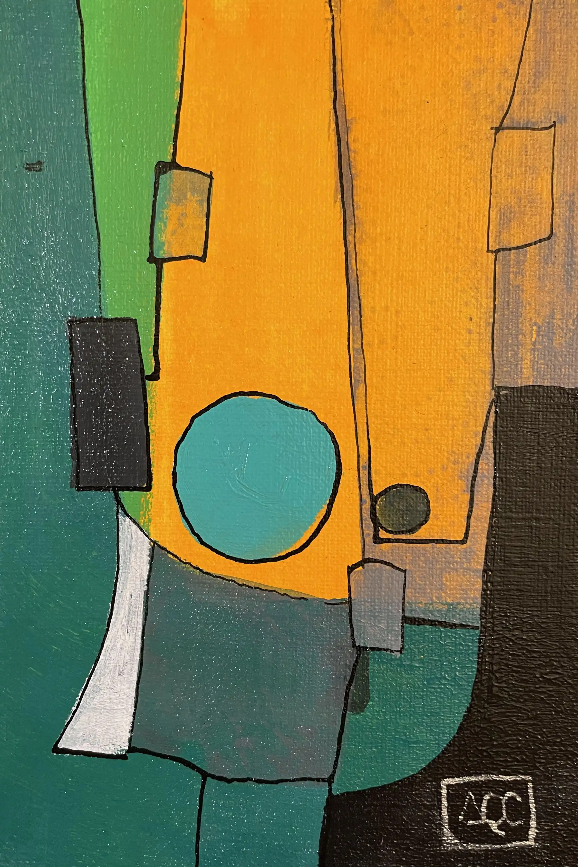 Peinture acrylique avec des formes géométriques orange, vertes et jaune-orange arrangées en composition verticale sur papier